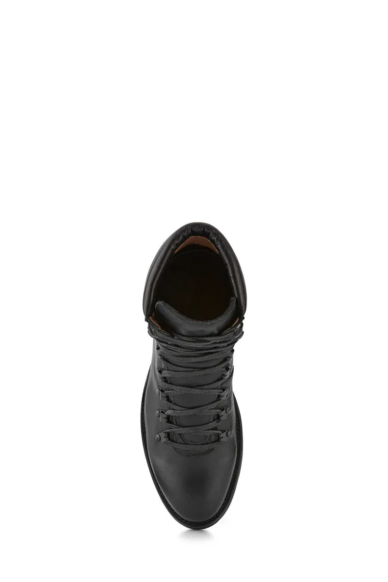 Bowery Hiker - Pre-Loved